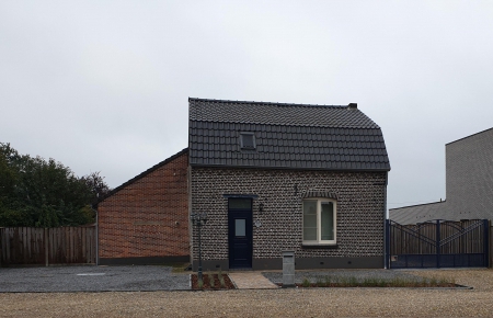 Huis te koop in neeroeteren met 2 slaapkamers