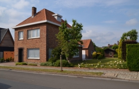 Huis te koop in zedelgem met 3 slaapkamers