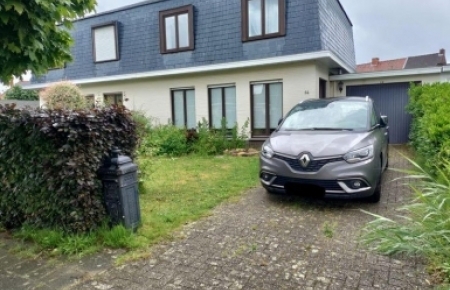 Huis te koop in zwijndrecht met 3 slaapkamers